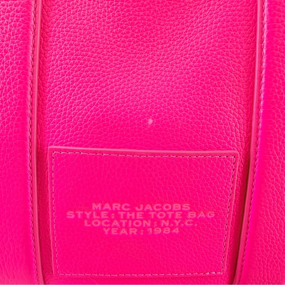 Marc Jacobs Hot Pink Leather Large Tote Bag & Matching Mini Bag Wallet Set - Picture 12 of 12